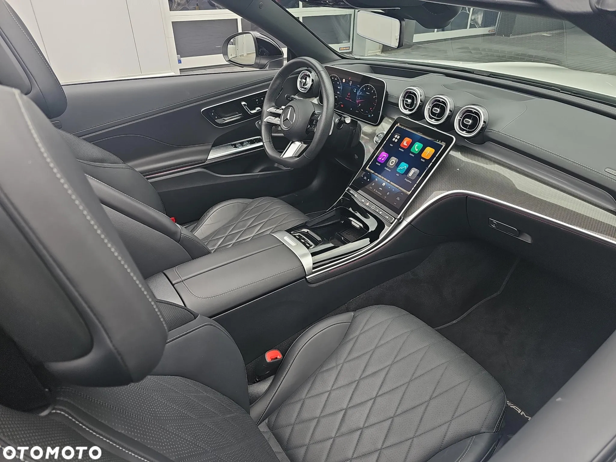 Mercedes-Benz CLE 300 4Matic Cabrio 9G-TRONIC - 24