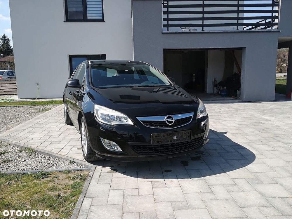 Opel Astra 1.4 Enjoy - 1