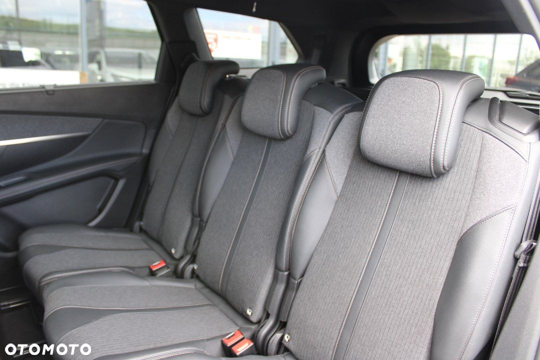 Peugeot 5008 - 20
