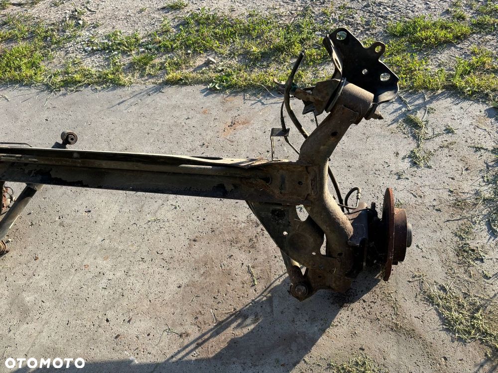 RENAULT FLUENCE I OŚ BELKA ZAWIESZENIA TYŁ KOMPLETNA - 4