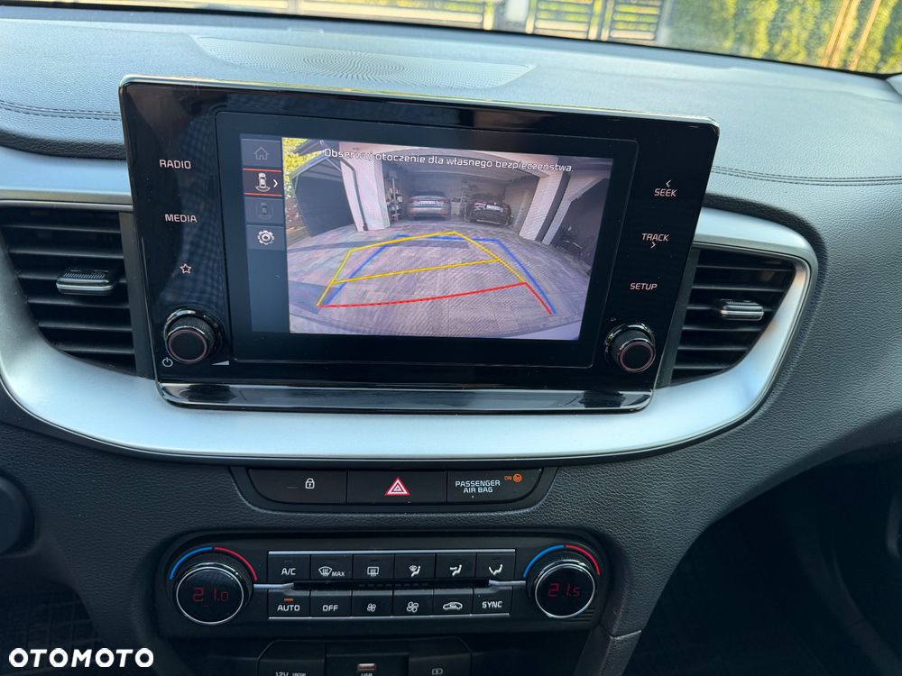 Kia Ceed 1.5 T-GDI M - 30