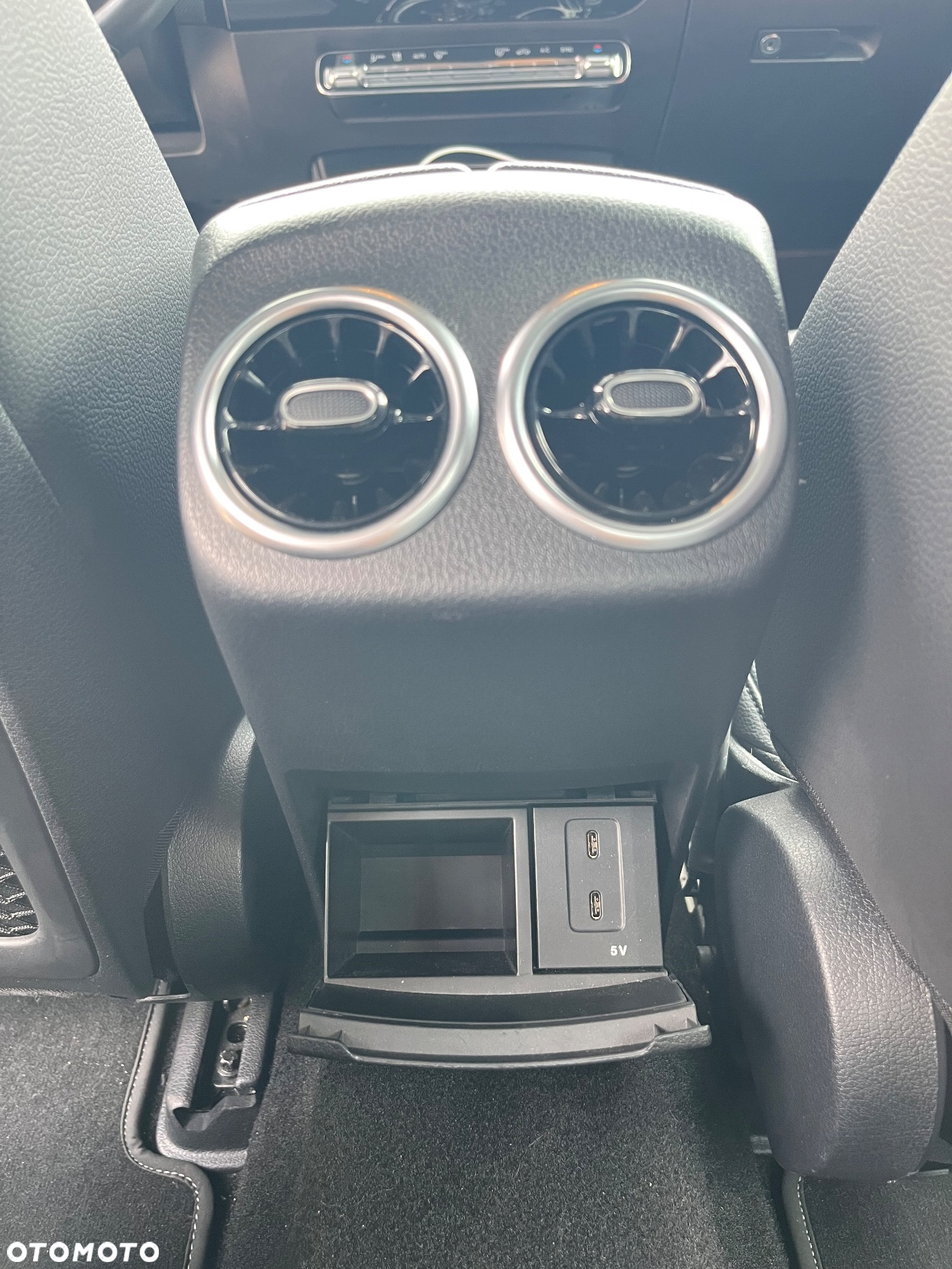 Mercedes-Benz Klasa A 220 4-Matic Progressive 7G-DCT - 35