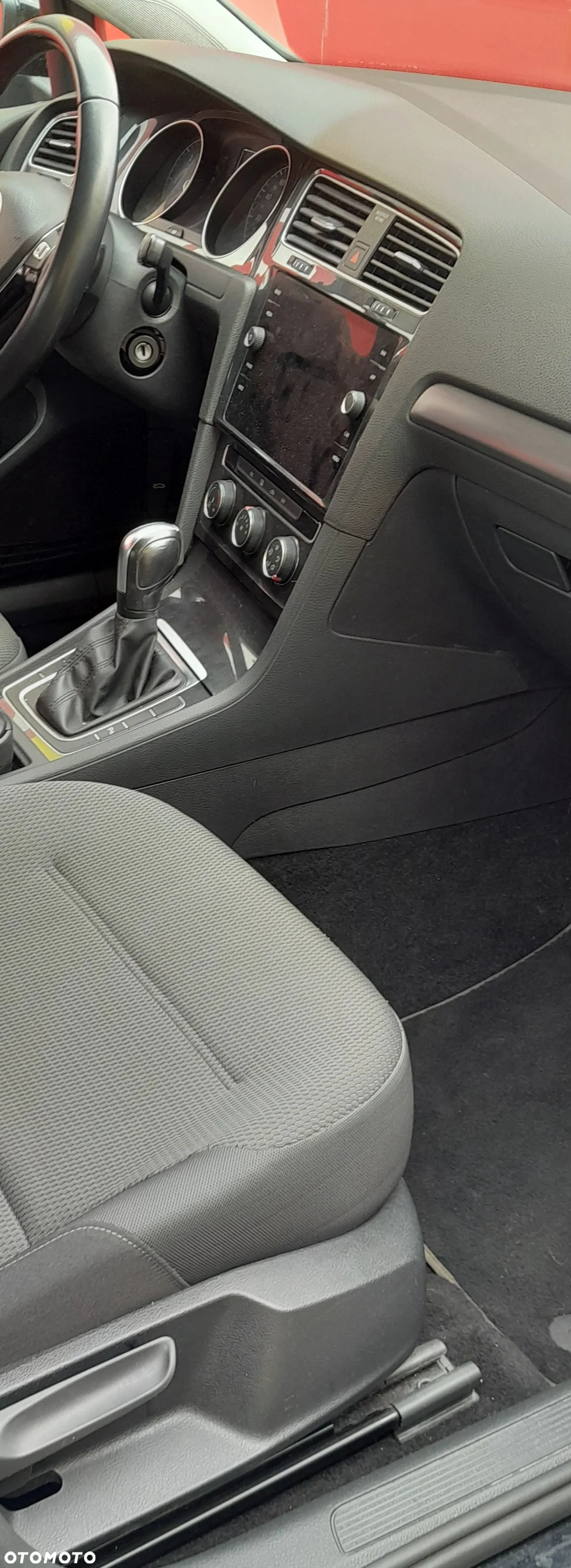 Volkswagen Golf 2.0 BlueTDI DSG Cup - 8