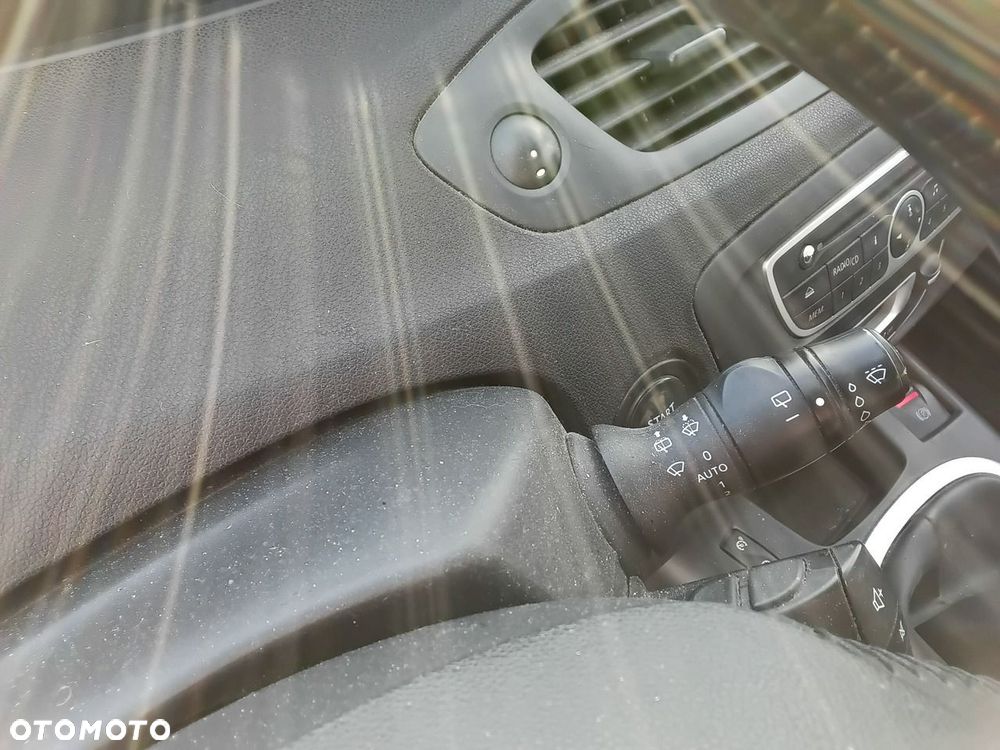Renault Scenic - 26