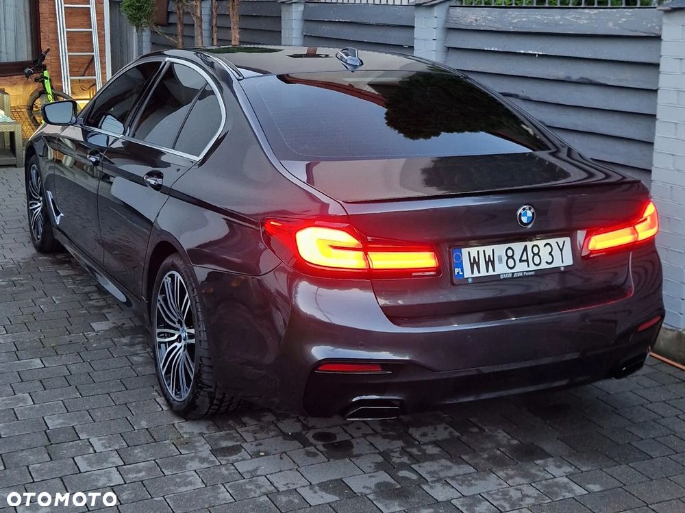 BMW Seria 5 530i xDrive - 22