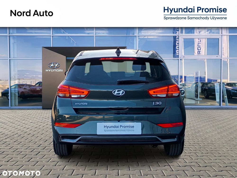 Hyundai i30 1.5 T-GDI 48V Smart - 4