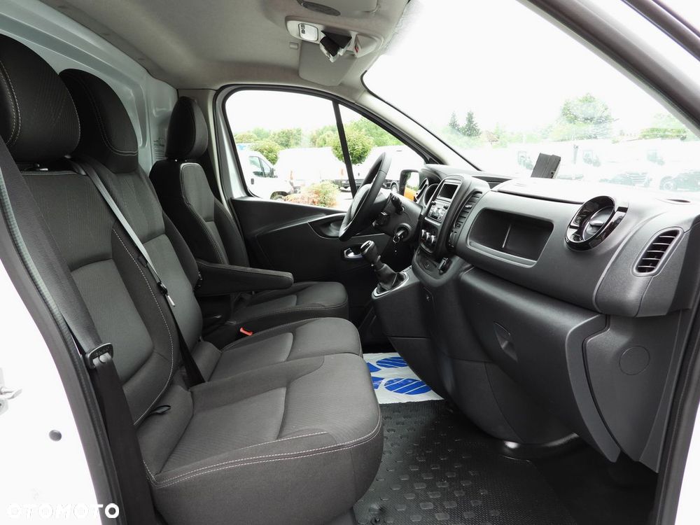 Renault TRAFIC FURGON CHŁODNIA  -5*C ZASILANIE 230V TEMPOMAT LEDY KLIMATYZACJA  120KM - 39