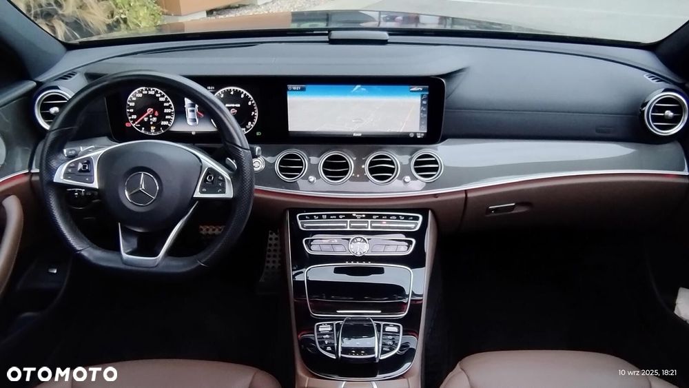 Mercedes-Benz Klasa E 43 AMG 4-Matic - 34