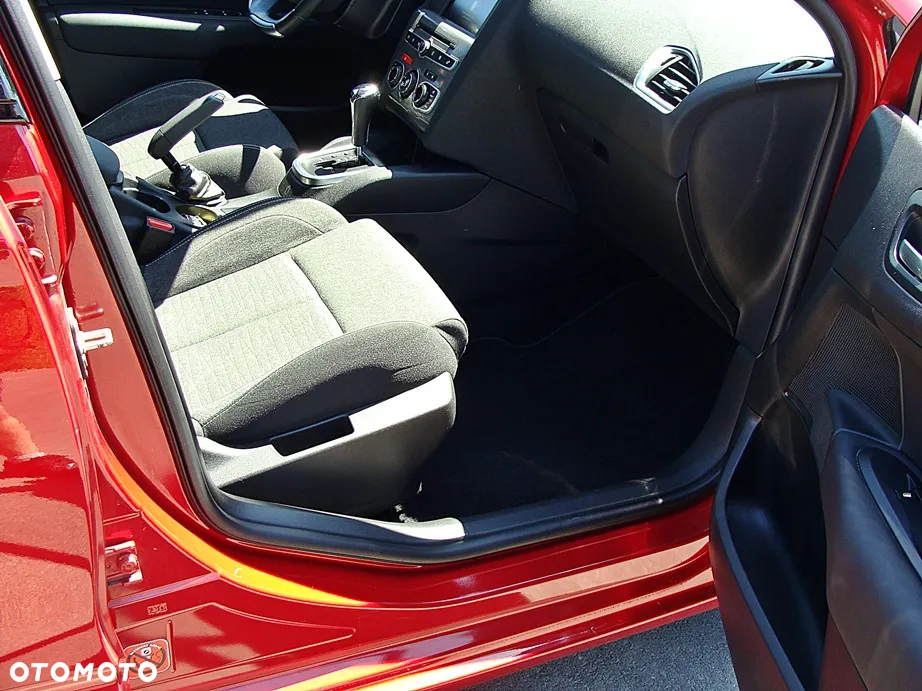 Citroën C4 1.2 PureTech Shine S&S EAT6 - 12