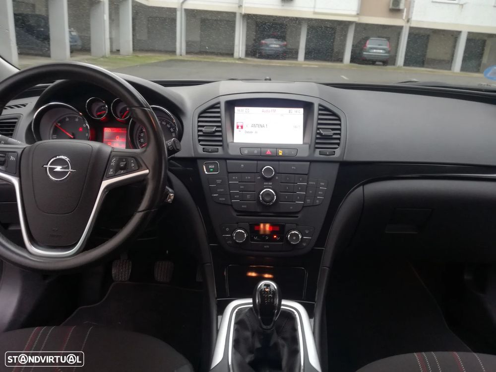 Opel Insignia Sports Tourer 2.0 CDTi Executive S/S - 28