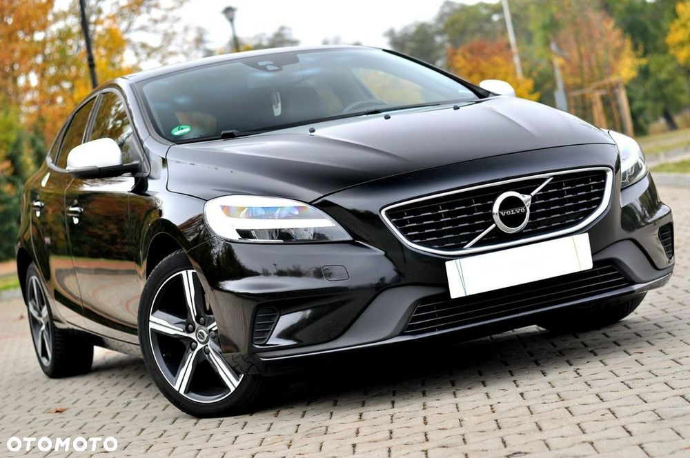 Volvo V40 D2 Drive-E R-Design Momentum - 3