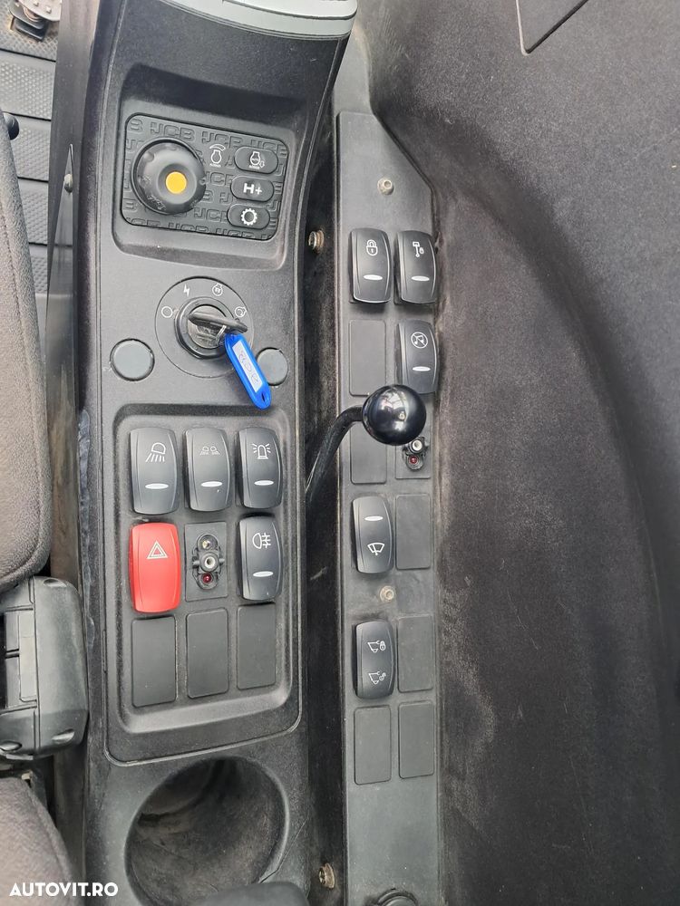 JCB js160w excavator pe roti - 19