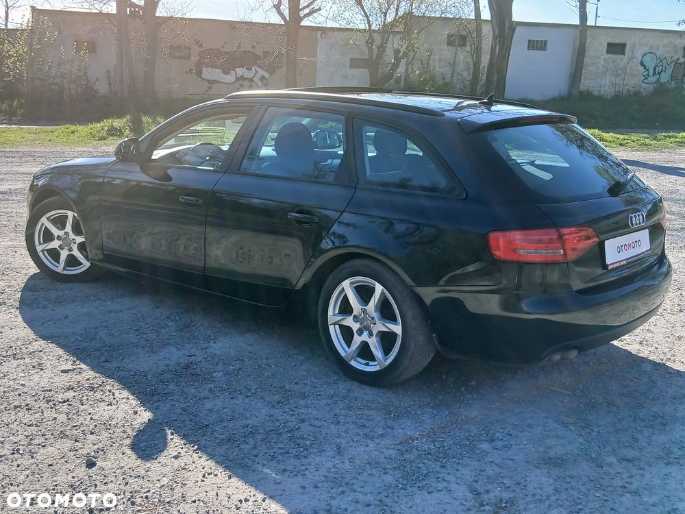 Audi A4 Avant 2.0 TDI DPF Attraction - 18