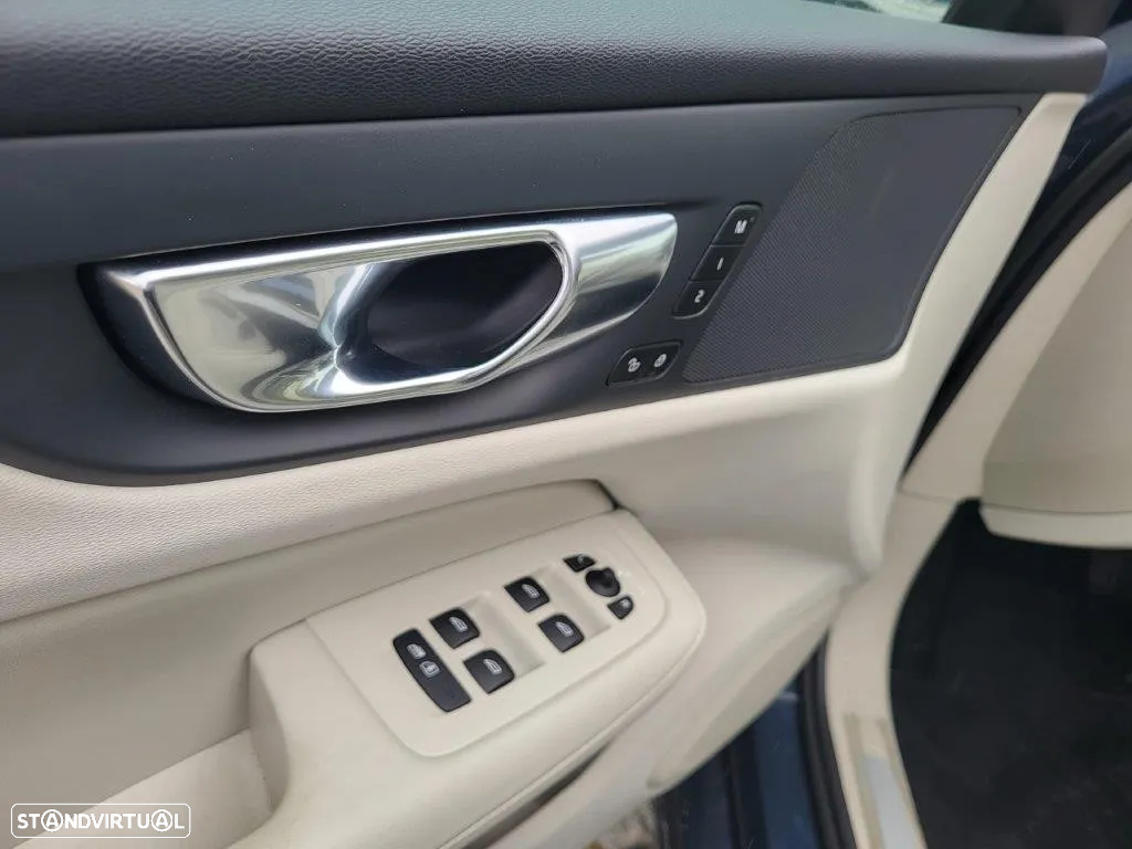 Volvo V60 2.0 B4 Plus Bright Auto - 4