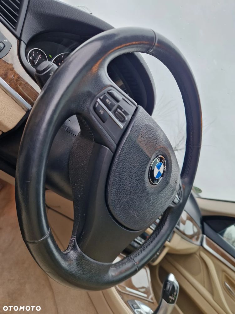 BMW Seria 5 - 23