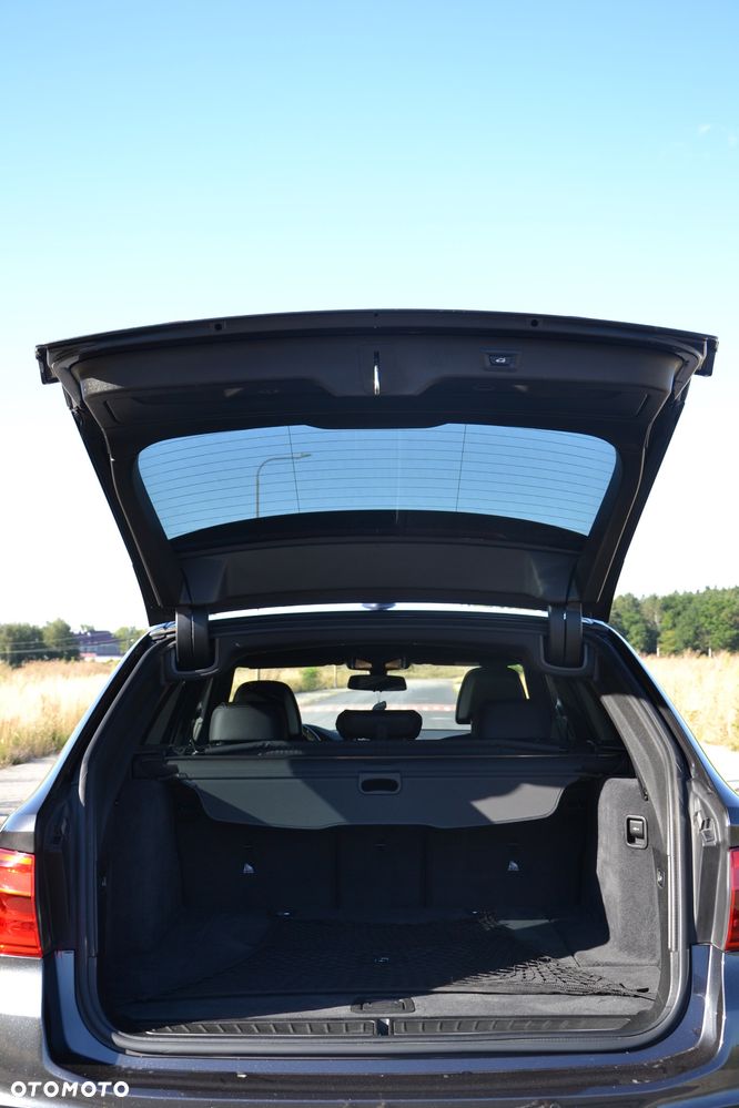 BMW Seria 5 520d M Sport - 18