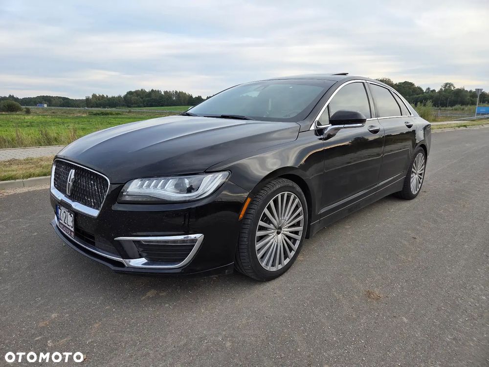 Lincoln MKZ - 1