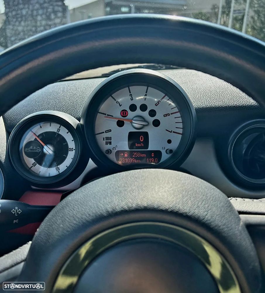 MINI Cabrio Cooper D - 12