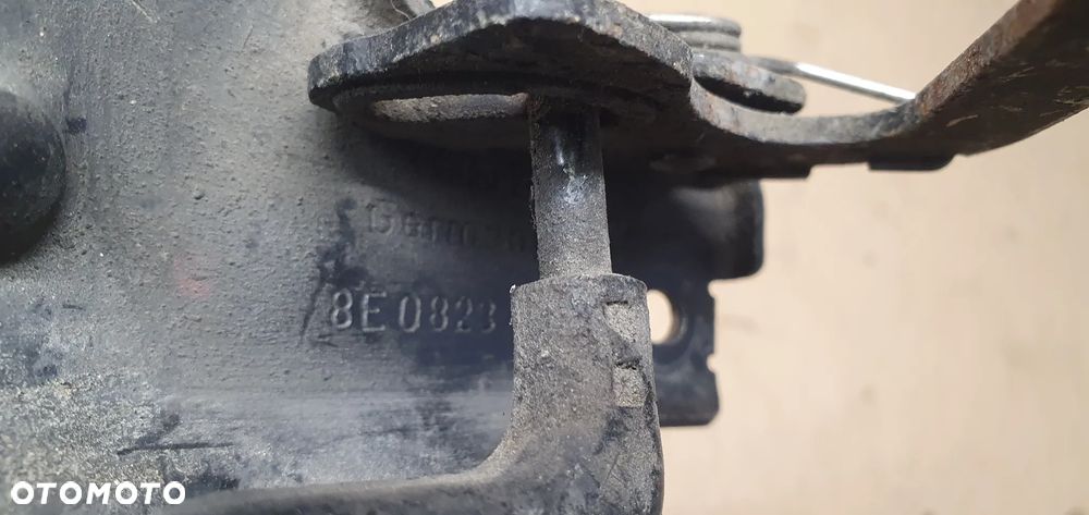 Zamek rygiel maski przód Audi A6 C6 8E0823480B - 6