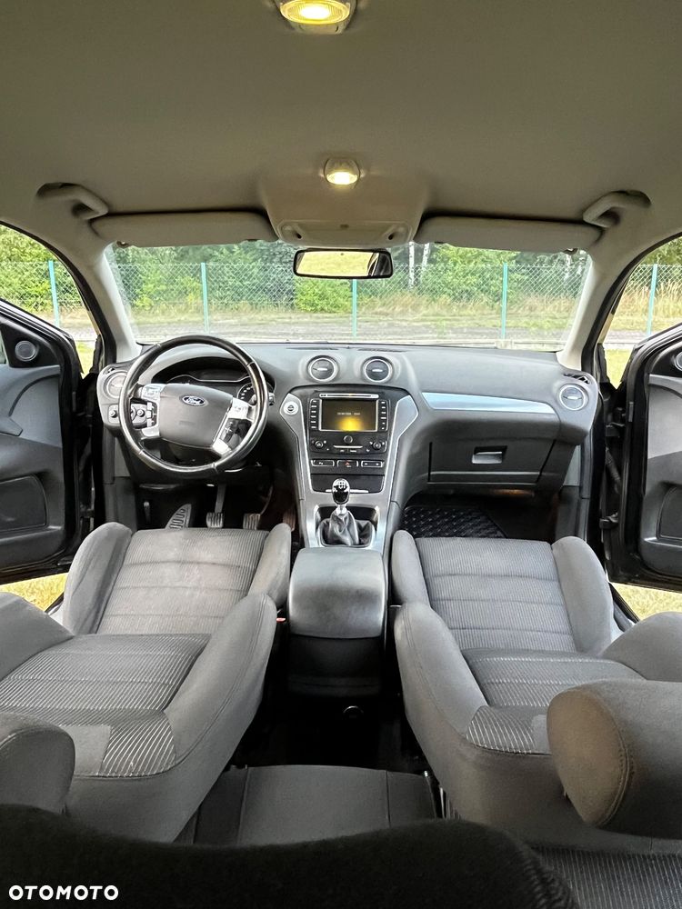 Ford Mondeo - 11
