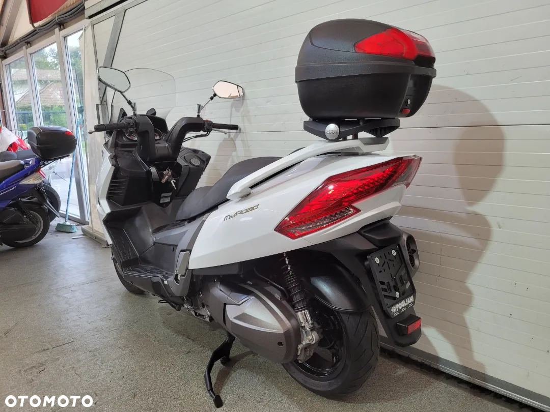 Kymco MyRoad - 17