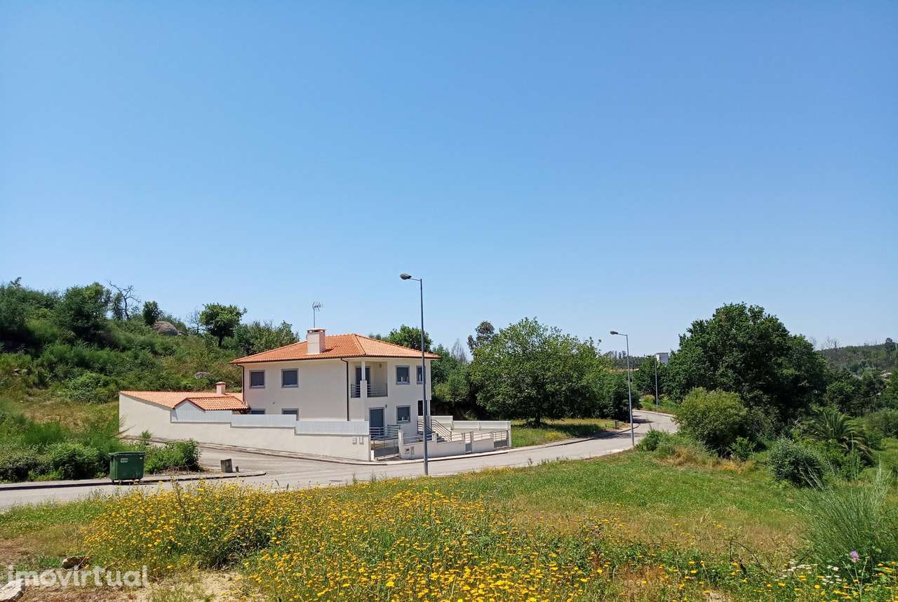 Terreno com PIP em Aprovação | Santa Comba Dão - Grande imagem: 4/15