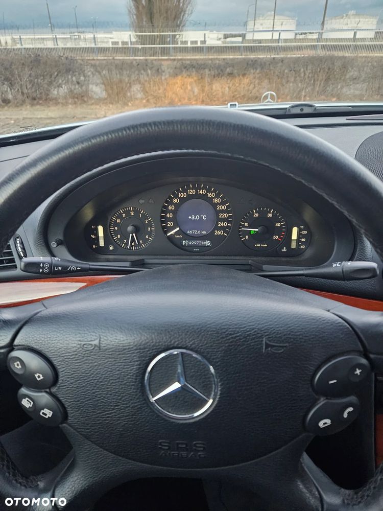 Mercedes-Benz Klasa E 280 CDI 4-Matic Avantgarde - 17