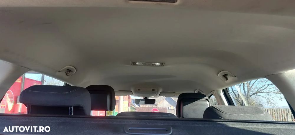 Volkswagen Passat 1.6 TDI Comfortline - 15