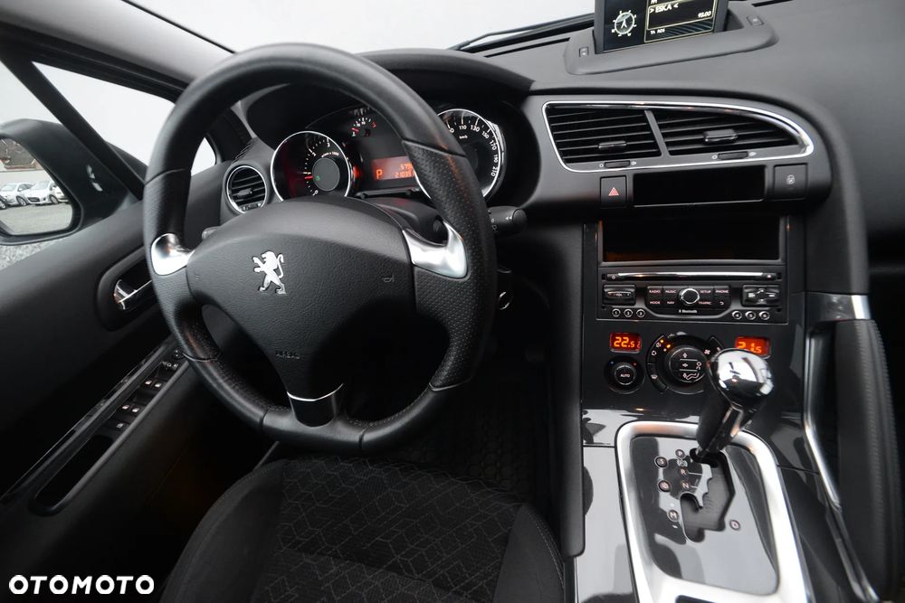 Peugeot 3008 1.6 BlueHDi Active S&S EAT6 - 8