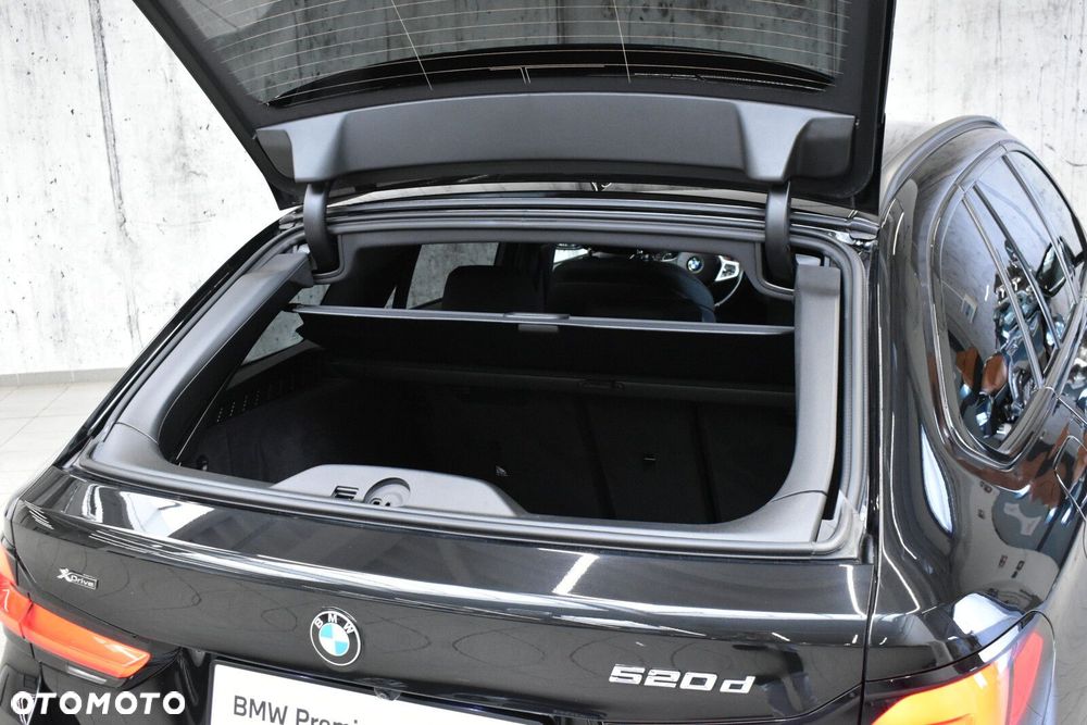BMW Seria 5 520d xDrive MHEV M Sport sport - 27