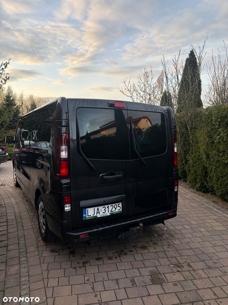 Opel Vivaro - 4