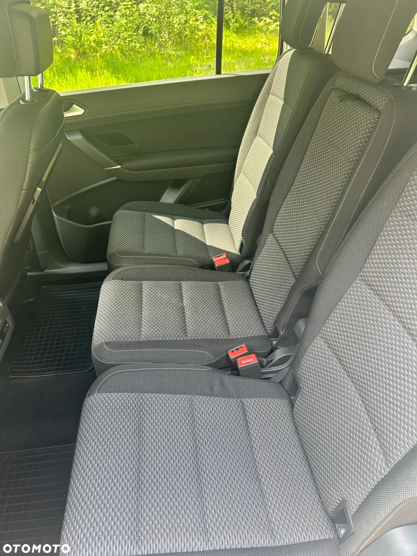 Volkswagen Touran 2.0 TDI BMT Highline DSG - 16