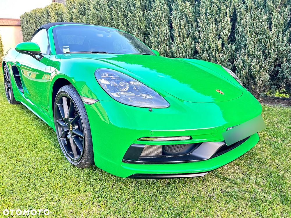 Porsche 718 Spyder - 24