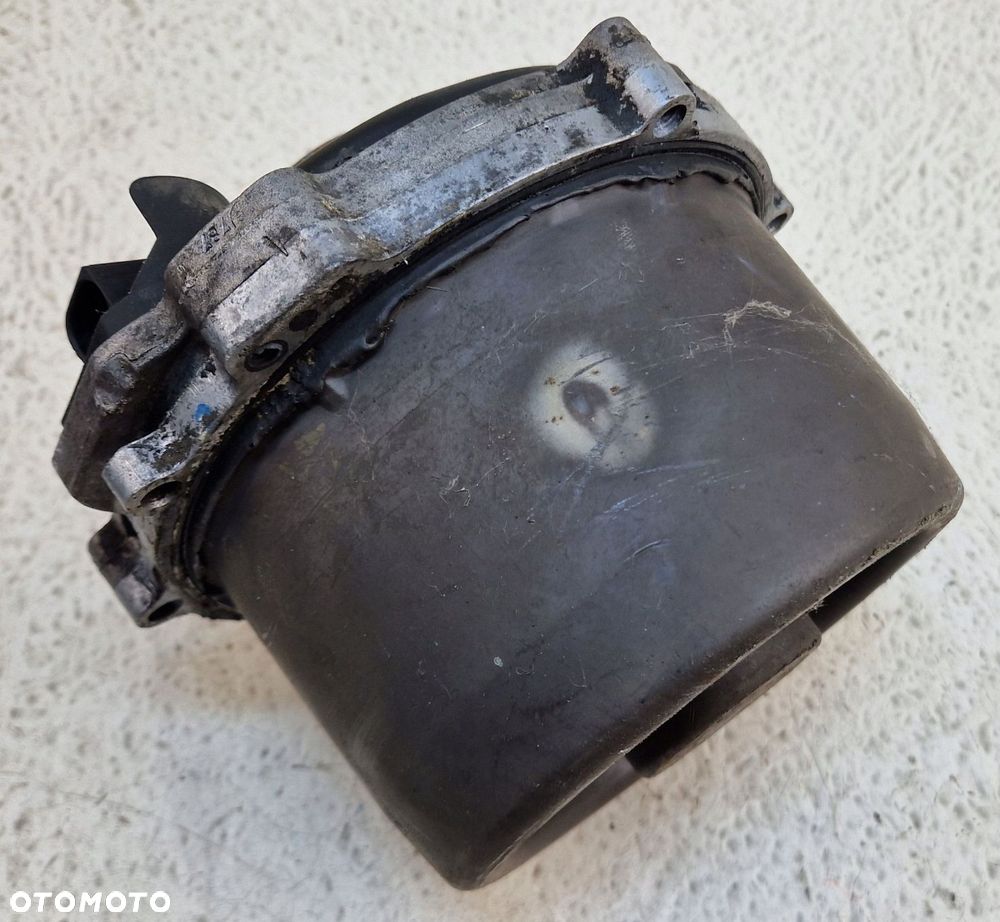 bmw x5 e53 4.4 v8 alternator wodny 150a 7508054 - 3