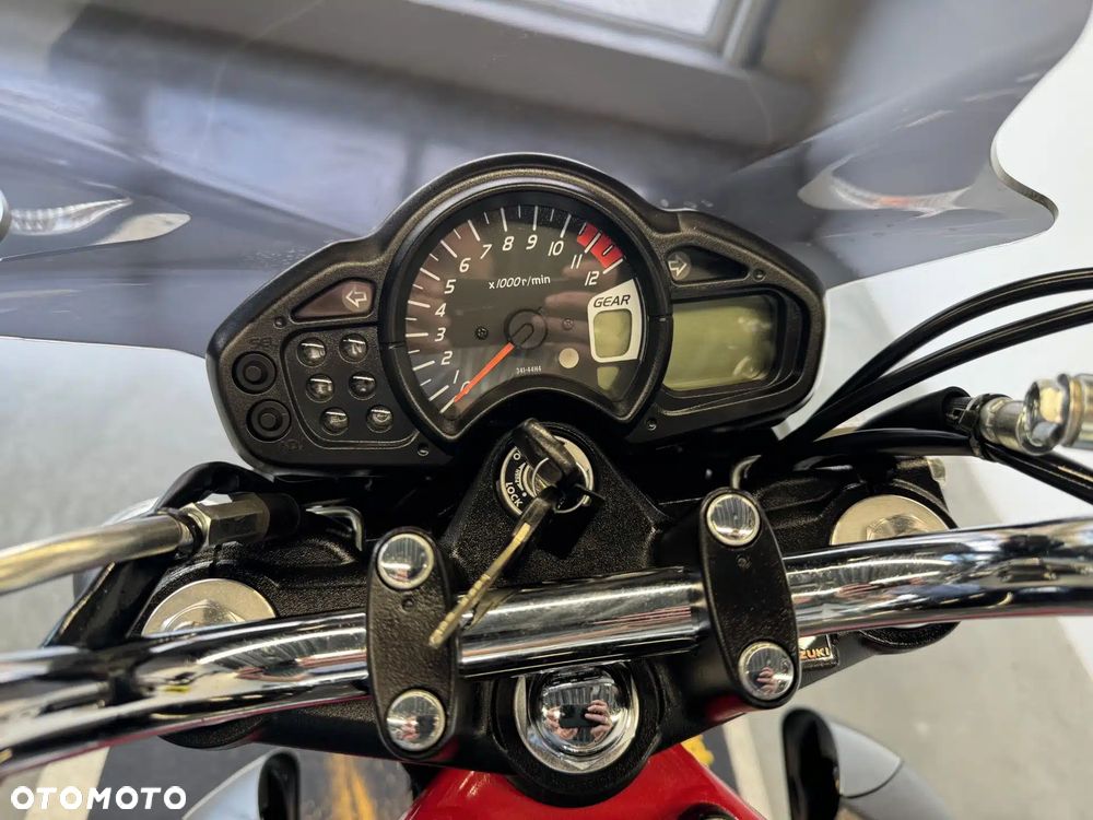 Suzuki Gladius - 31