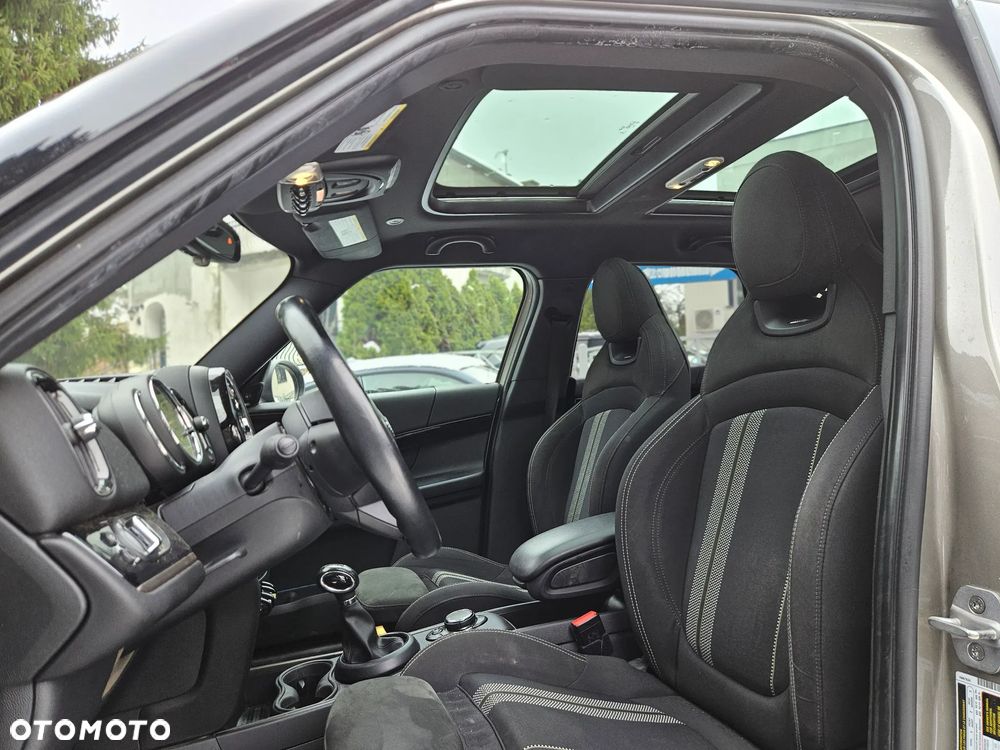 MINI Countryman - 12