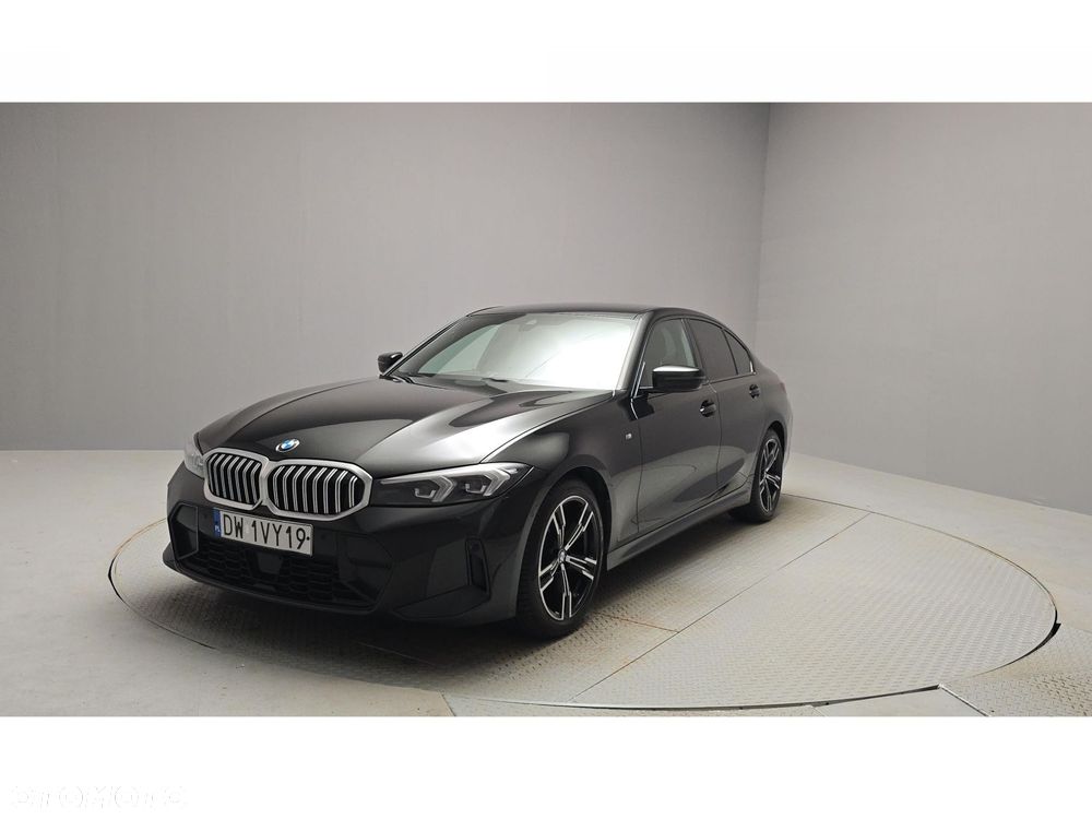BMW Seria 3 320d xDrive mHEV M Sport - 1