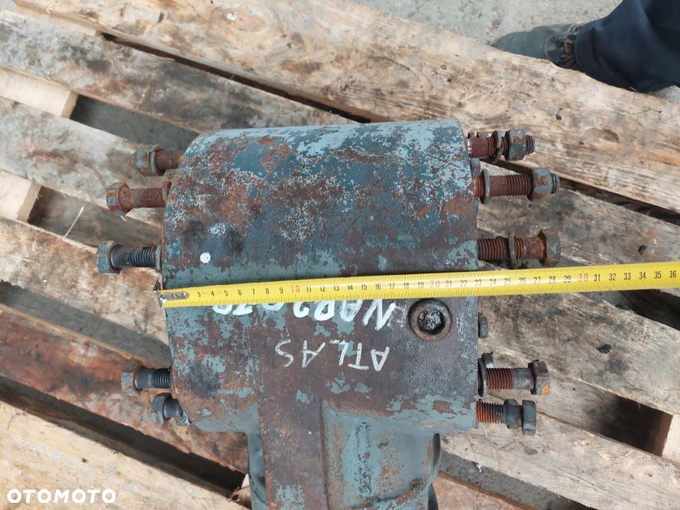 OBUDOWA DYFERENCJAŁU ATLAS KOPARKA [D-23, SZ-12] [NAP 2070] - 9