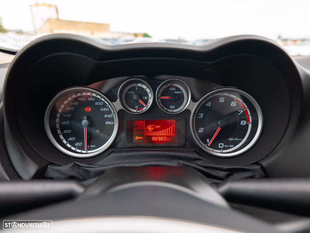 Alfa Romeo MiTo 0.9 T TwinAir Urban - 16