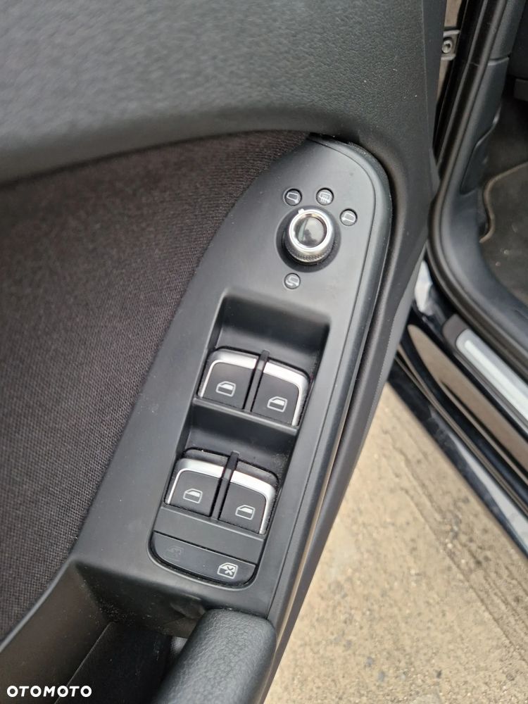 Audi A4 Avant 2.0 TDI Quattro S tronic - 15