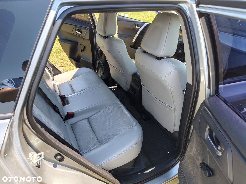 Toyota Auris - 7