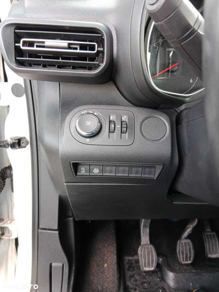 Opel Combo - 9