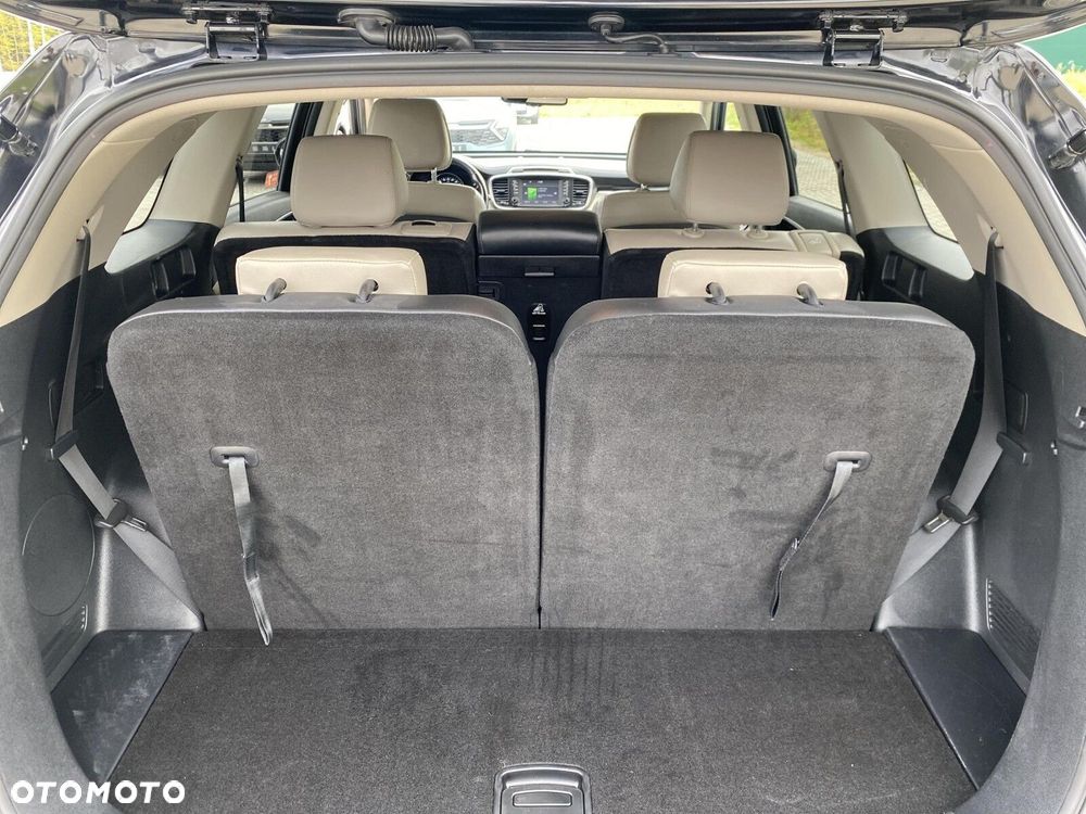 Kia Sorento - 15