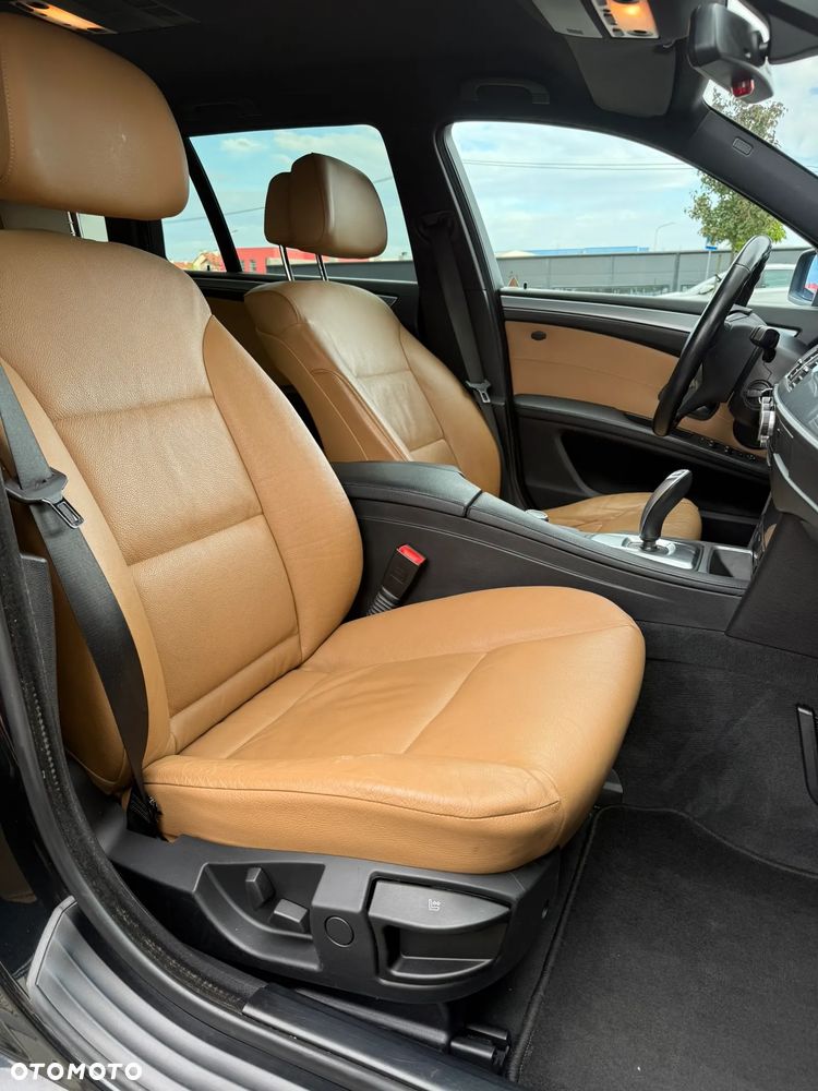 BMW Seria 5 530d Edition Exclusive - 28