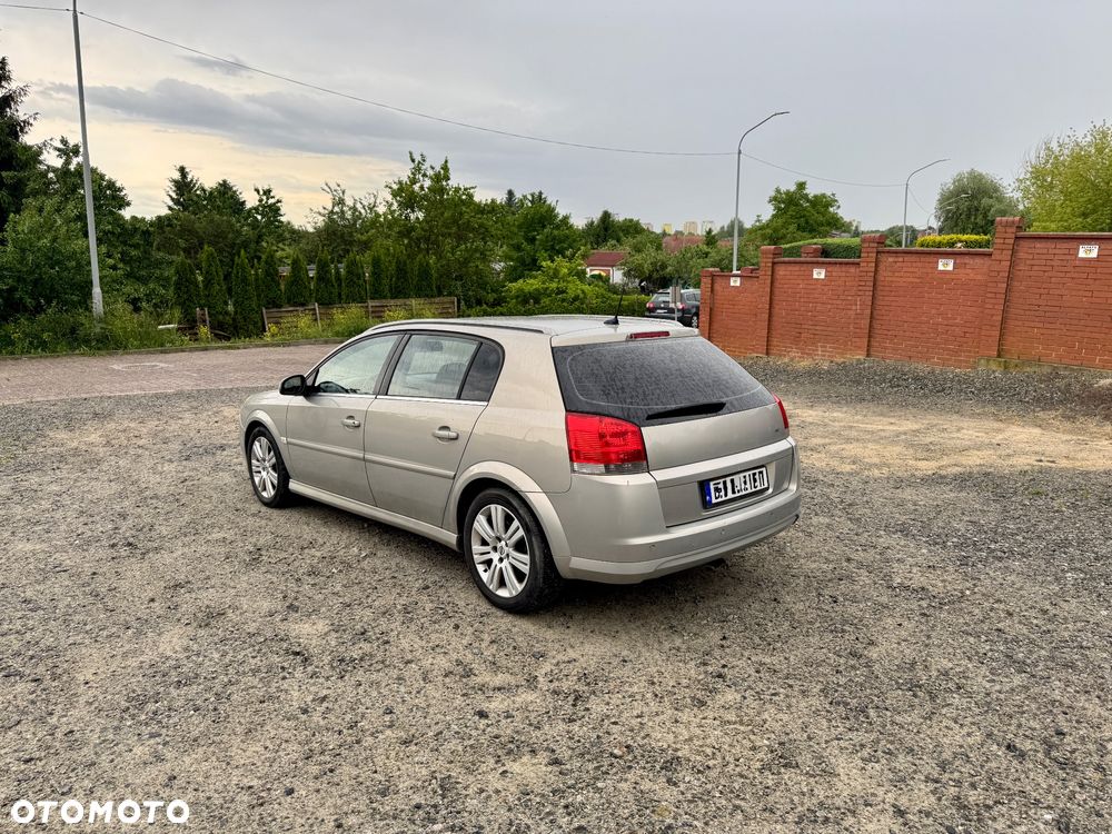 Opel Signum 1.9 CDTI Cosmo - 4