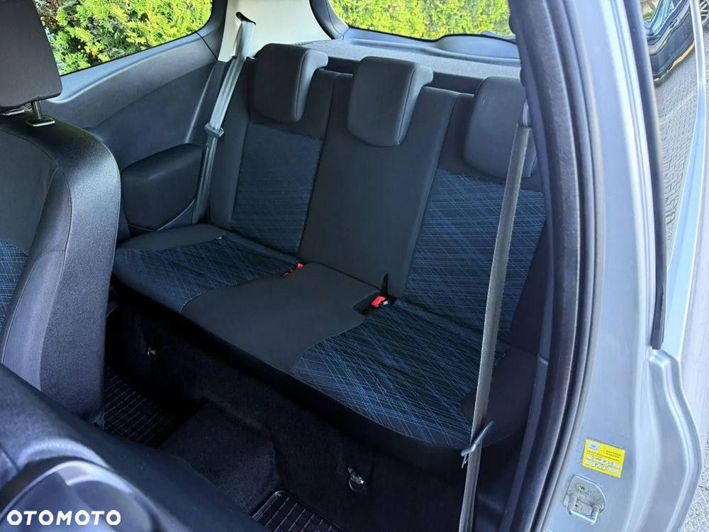 Renault Clio - 37