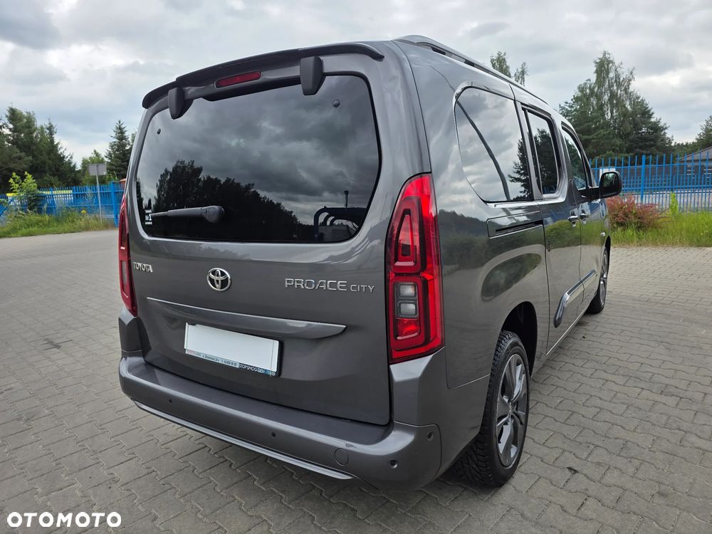 Toyota Proace City Verso Long 1.5 D-4D Family - 6