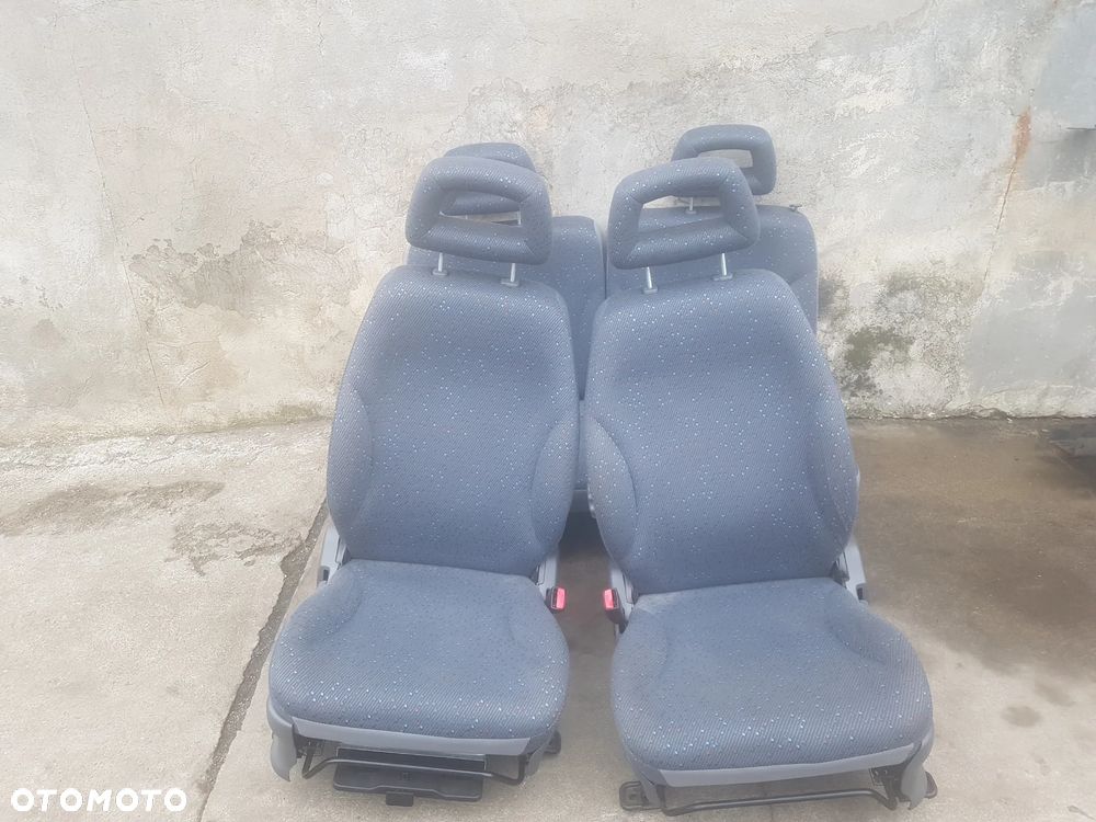 Suzuki Ignis FH 00-03 fotel fotele siedzenie przód tył EUROPA