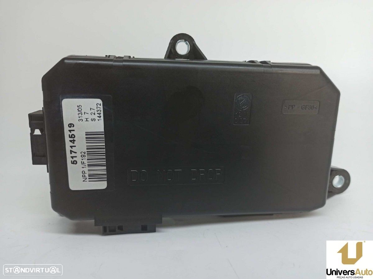 CENTRALINA/BOMBA FECHO CENTRAL FIAT STILO (192) 1.9 120 FEEL MULTIJET - 1