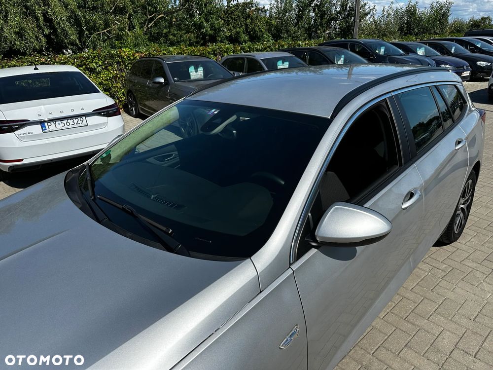 Opel Insignia - 32